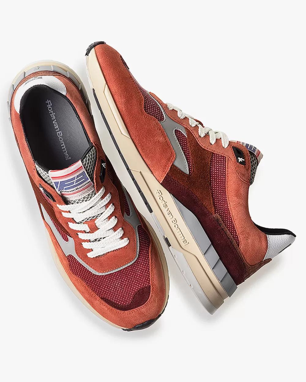 de_runner__2-7.webp Floris van Bommel De Runner 02.14